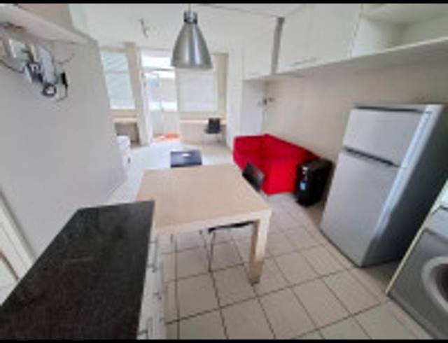 2 BEDROOM APARTMENT FOR SALE IN HILLCREST